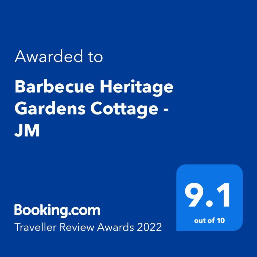 Barbecue Heritage Gardens Cottage - Jm Newcastle Kültér fotó